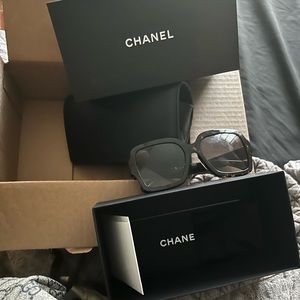 Chanel sunglasses never worn tortoiseshell